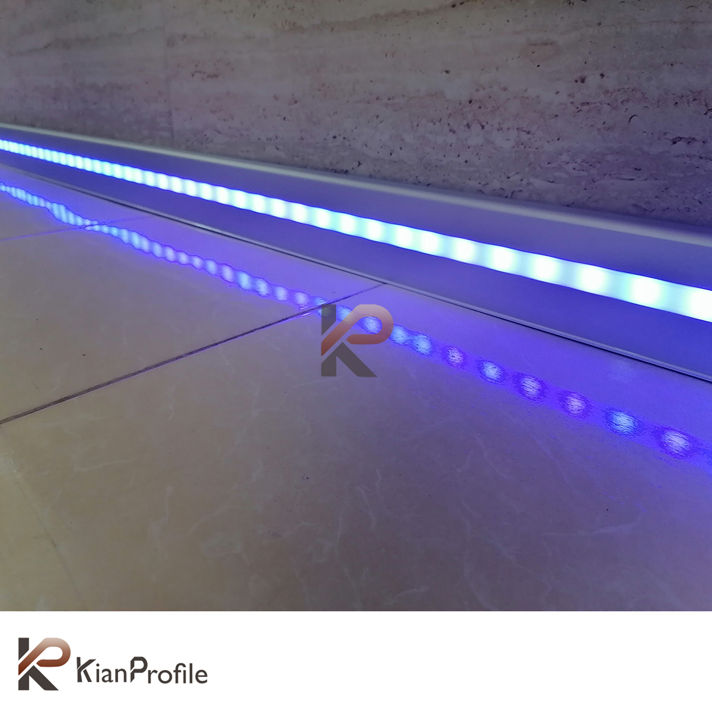 قرنیز آلومینیومی 8 سانتی با شیار LED کد LS8 نقره ای
